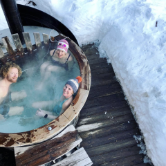 Ontspannen in de houtgestookte hottub Hottub Bekker Mountain Chalet